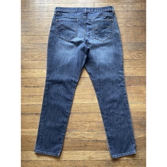 DKNY Jeans Distressed Mid-Rise Denim Jeans sz 8 - Picture 7 of 7